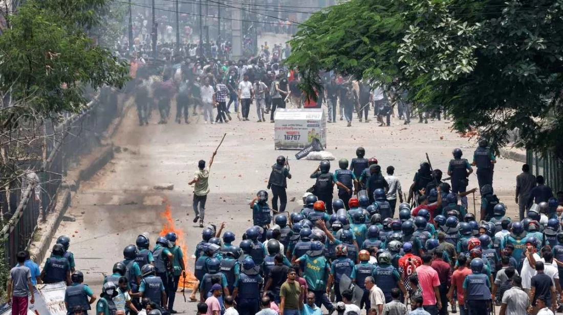 স্থগিতসুবিধাভোগীরা যোগাযোগ করে বিরোধীদের সঙ্গে!১০ আগস্ট পর্যন্ত এইচএসসির সব পরীক্ষা স্থগিত