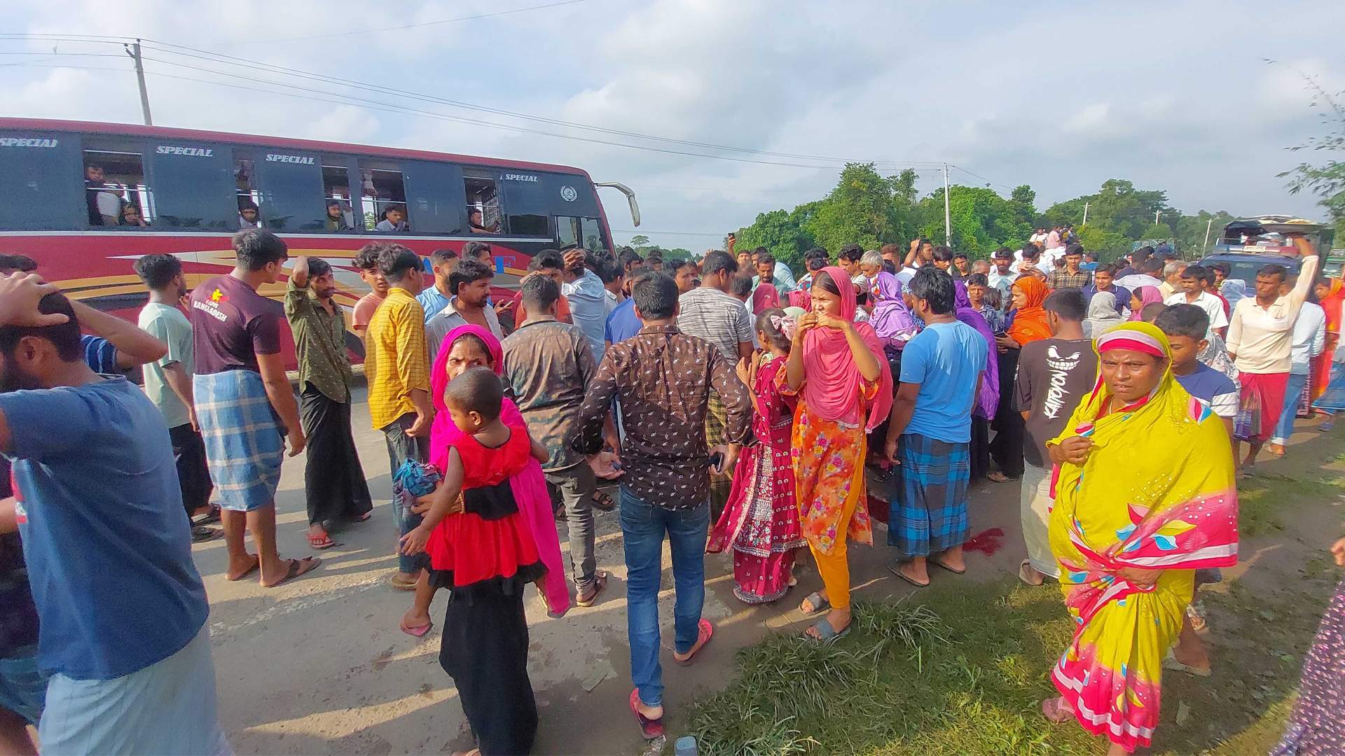 নরসিংদীতে ডিম ব্যবসায়ীকে কুপিয়ে হত্যা