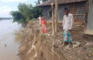 বন্যার পর নদীভাঙন, আতঙ্কে ৩০০ পরিবার